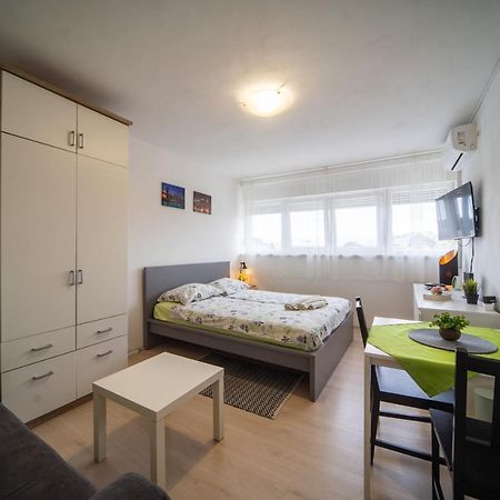 Panorama 42 Apartment ซาเกร็บ ภายนอก รูปภาพ