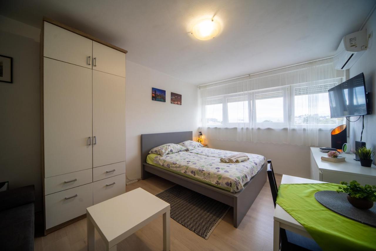 Panorama 42 Apartment ซาเกร็บ ภายนอก รูปภาพ
