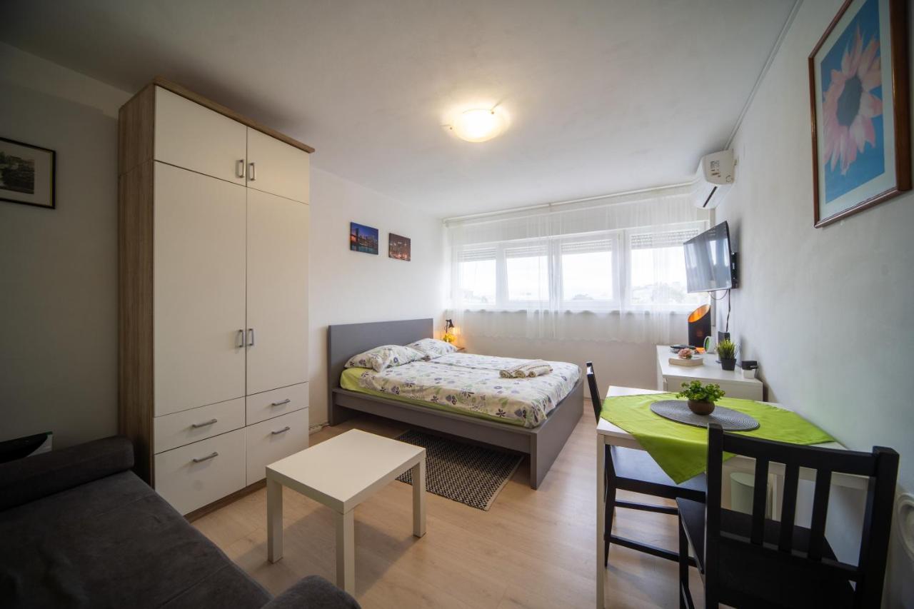 Panorama 42 Apartment ซาเกร็บ ภายนอก รูปภาพ