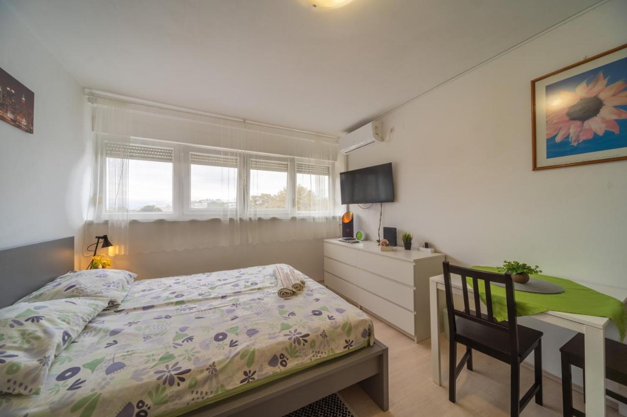 Panorama 42 Apartment ซาเกร็บ ภายนอก รูปภาพ